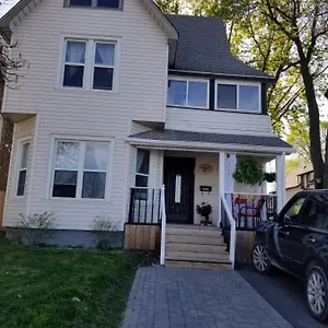 *** Bed & Breakfast Adam Canada